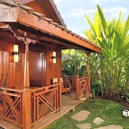 Wooden House 10 Bedroom Amazing View Ir117A